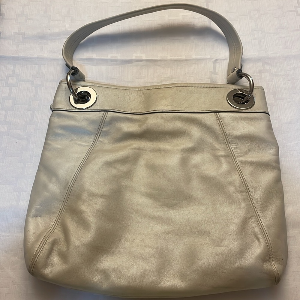Coach Ashley Leather Handbag F17605 - Picture 4 of 11